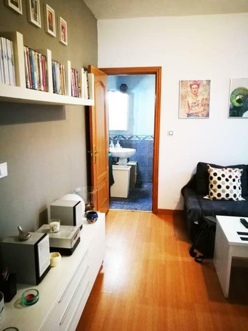 Apartamento Urgel Мадрид Екстер'єр фото