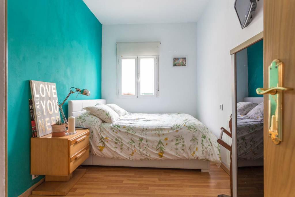 Apartamento Urgel Мадрид Екстер'єр фото